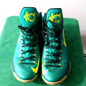 Nike Man Shoes Size 10